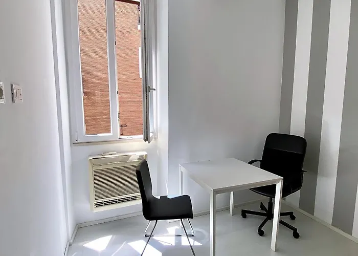 Frezza Business Office&lounge Apartment *